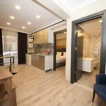 Corner Apartmanhotel