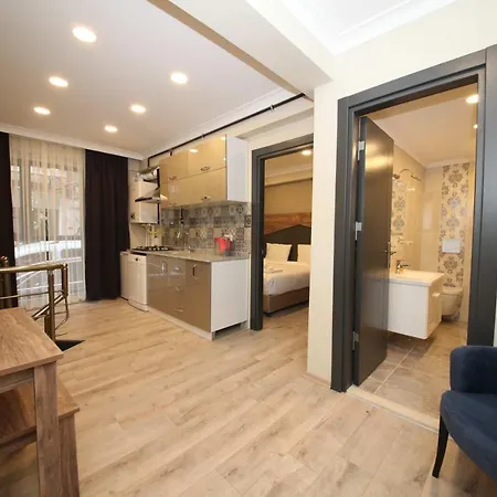 Corner Aparthotel